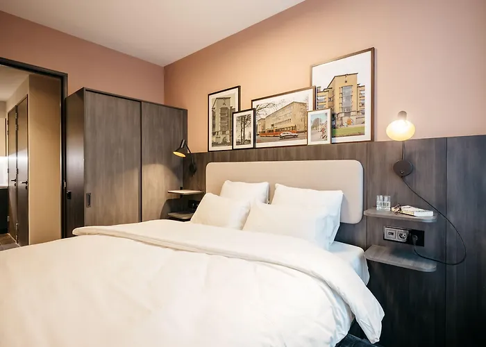 Aparthotel Yays Willemspark By Numa 4*