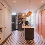 Apartahotel Yays Willemspark By Numa 4*