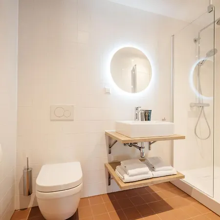 Aparthotel Yays Willemspark By Numa 4*